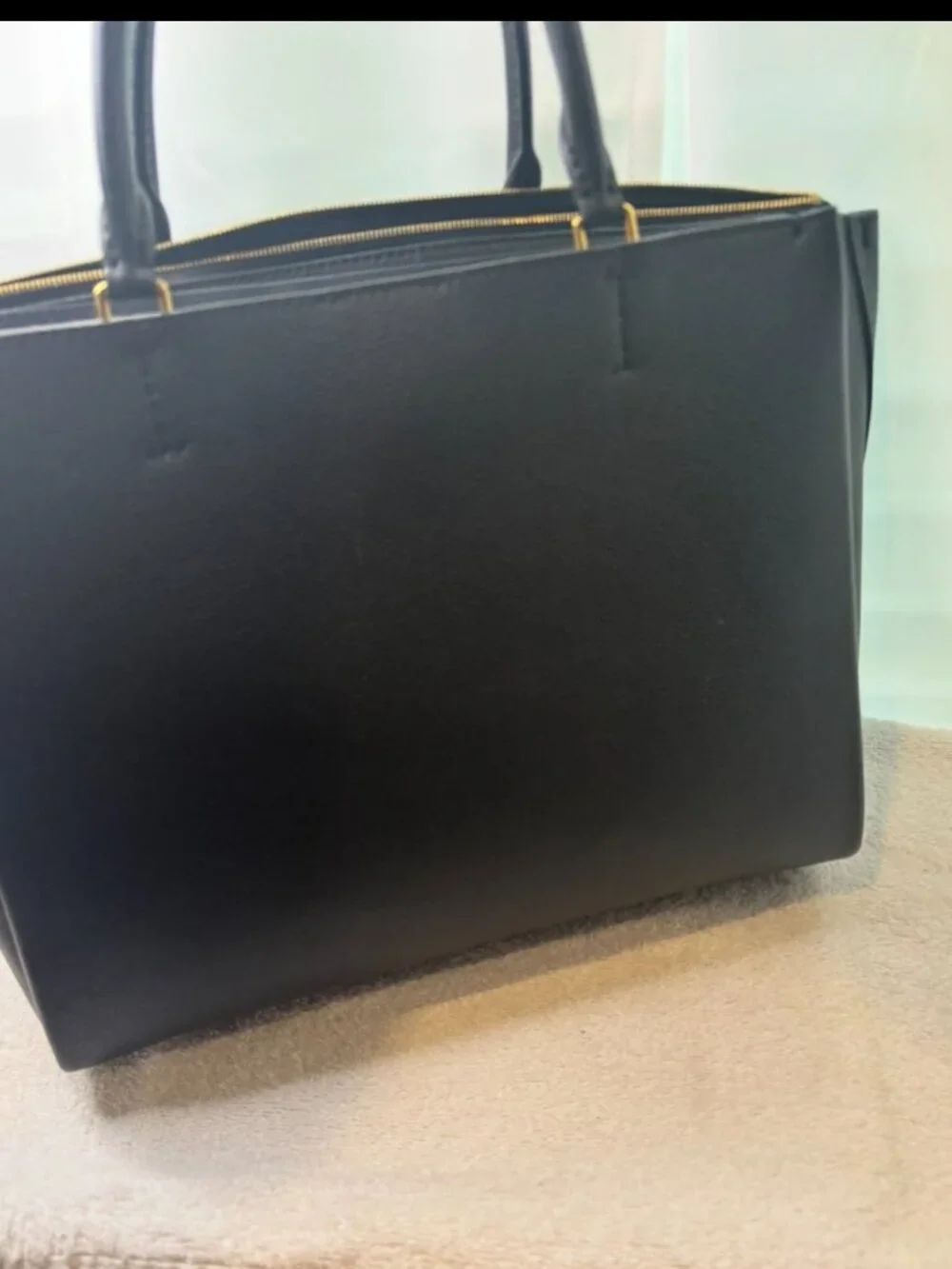 Louis Vuitton Lockmeto Black Leather Tote 🖤